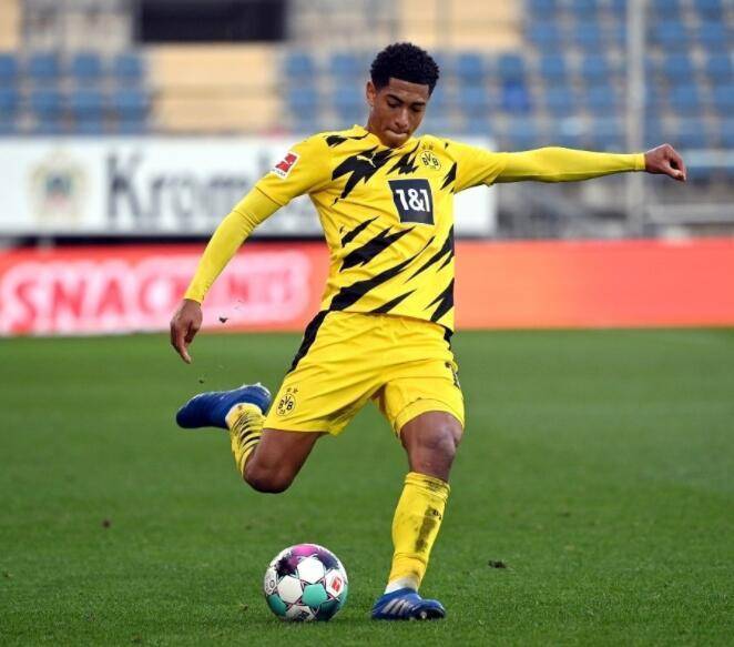 萨拉赫的愤怒言论引发争议：利物浦内部危机还是个人情绪爆发？