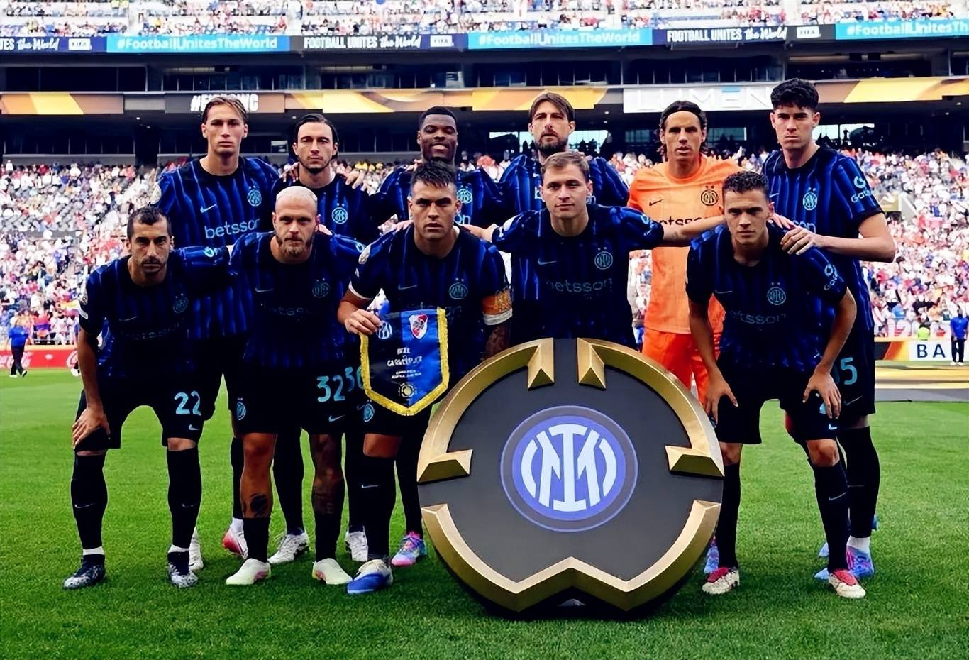 赛点一刻！米兰3：2擒获科内利亚诺，捧起意大利女排超级杯！